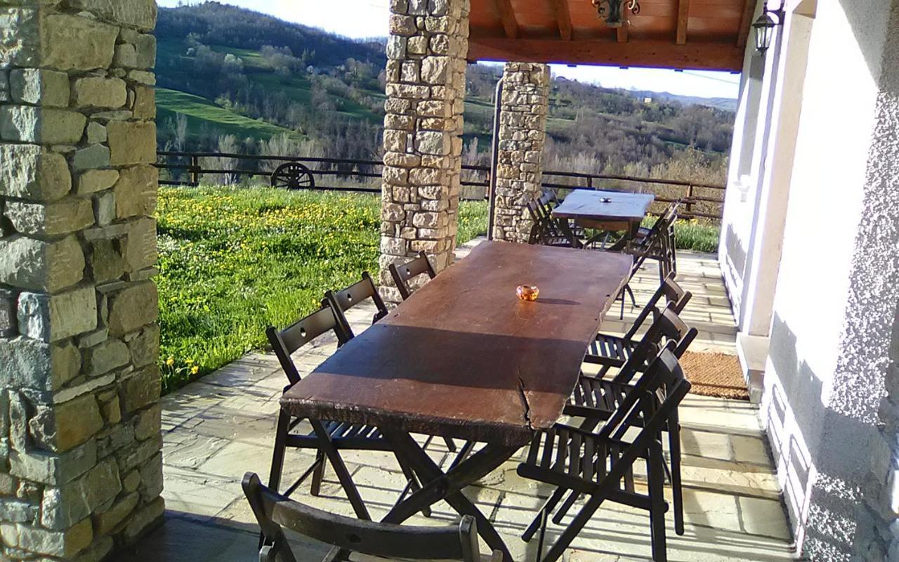 Il Casolare Bioenergetico Bed & Breakfast Albareto  Bagian luar foto