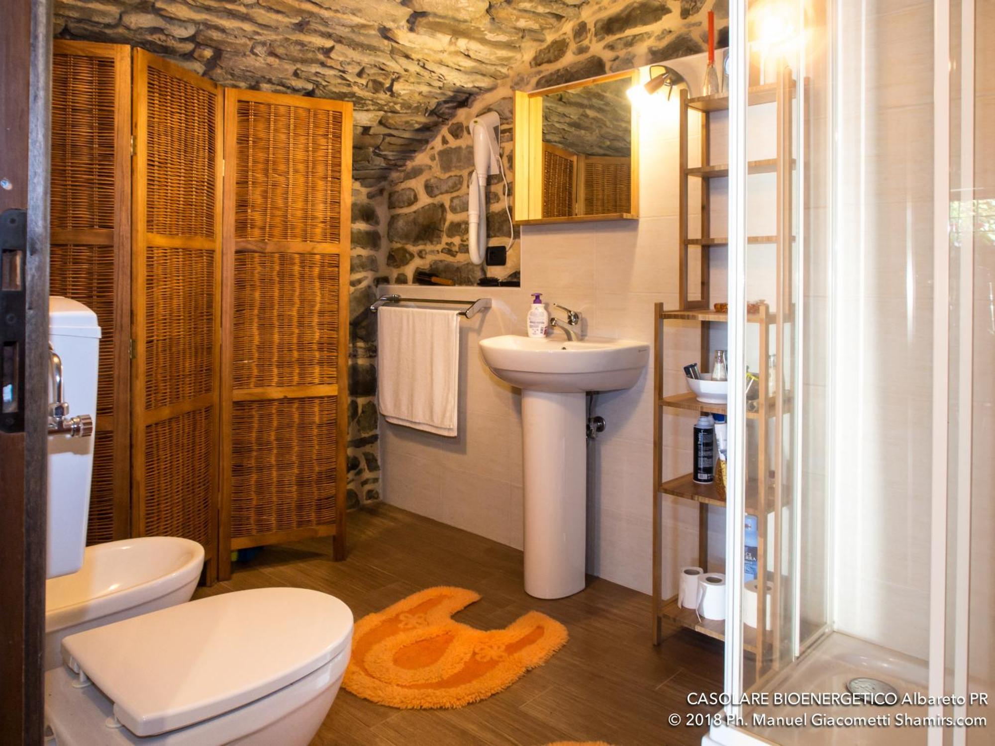 Il Casolare Bioenergetico Bed & Breakfast Albareto  Bagian luar foto