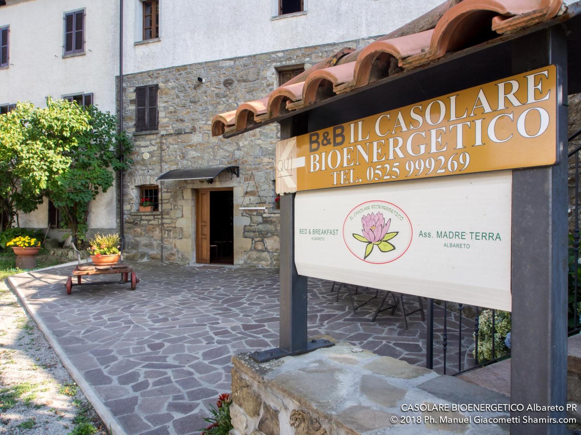 Il Casolare Bioenergetico Bed & Breakfast Albareto  Bagian luar foto
